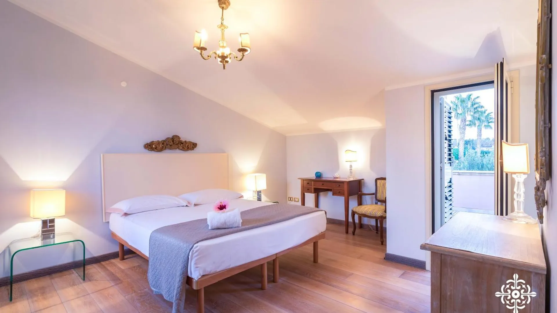 Villa Festosa - Luxury Retreat By The Beach Villaggio Azzurro İtalya